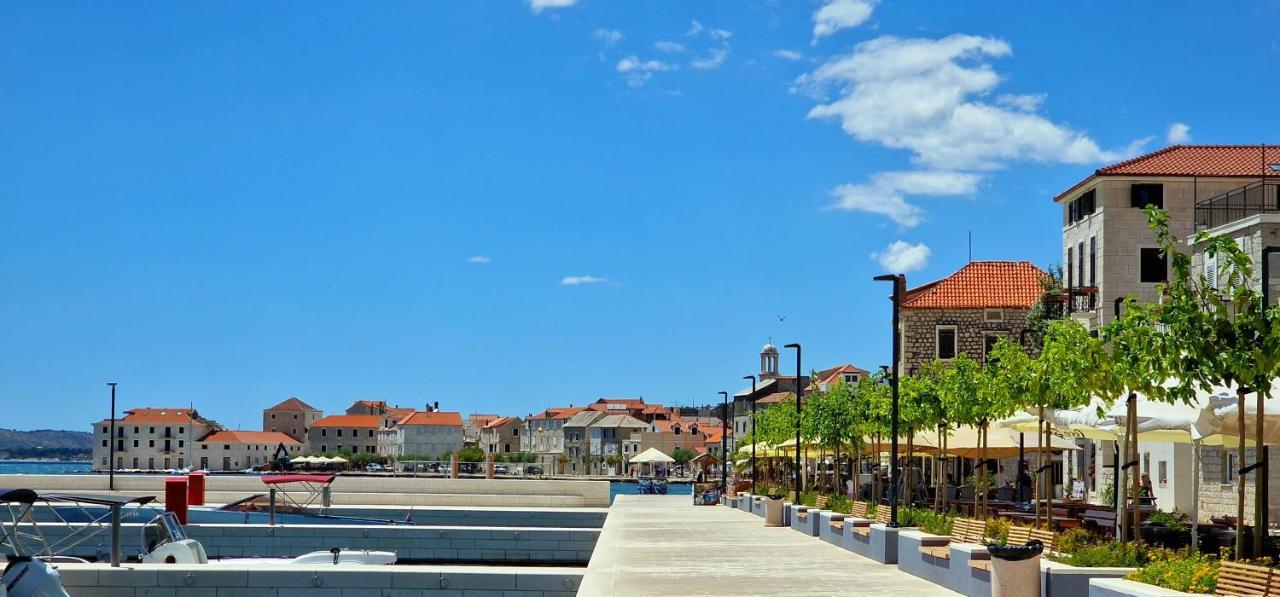 Wawe Lux Holiday Home With Pool Kaštela Kültér fotó